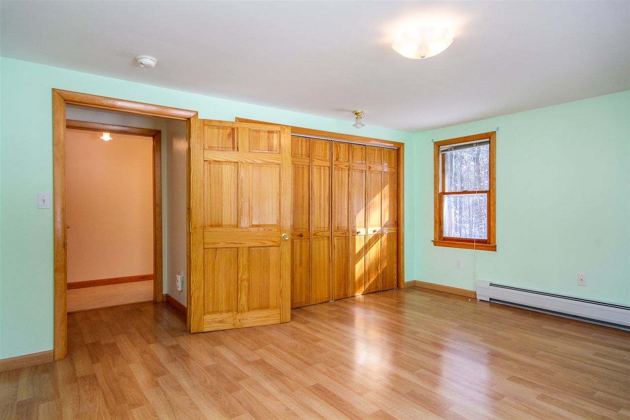 293 Colchester Road Essex, VT 05452 - Photo 6 of 28 Gallery Image 6