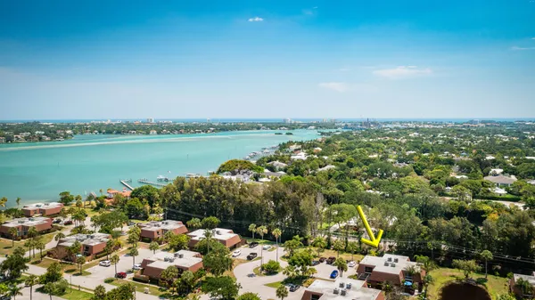$5,650 | 825 Center Street, Unit 11C, Jupiter, FL 33458
