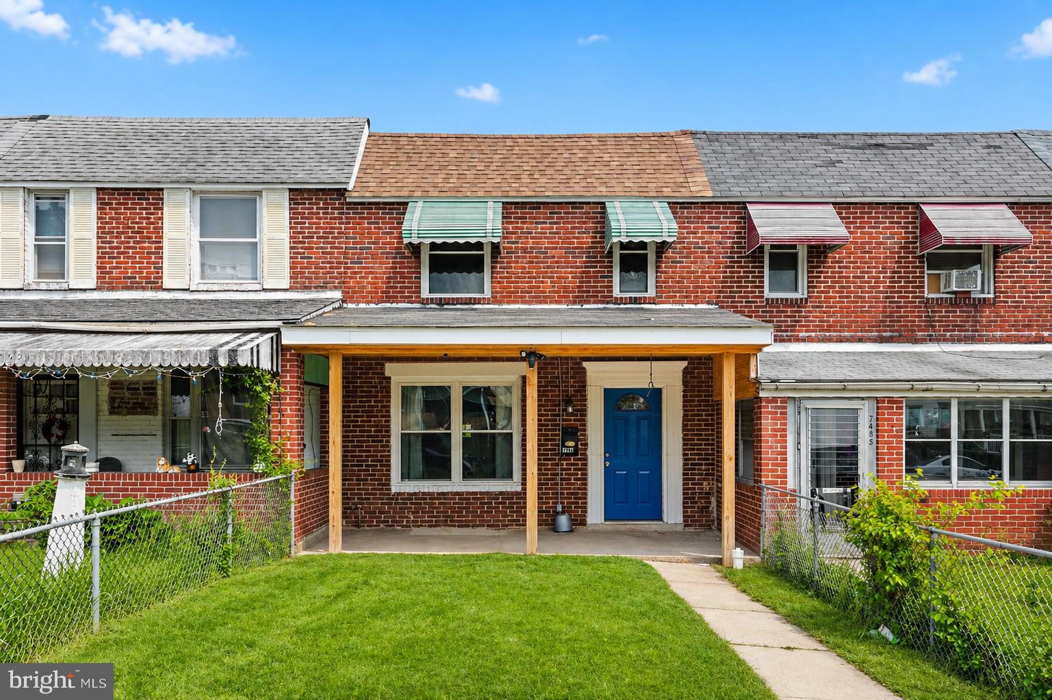 7487 Berkshire Road Baltimore, MD 21224 - Photo 4 of 17 Charming brick home with vibrant entry.