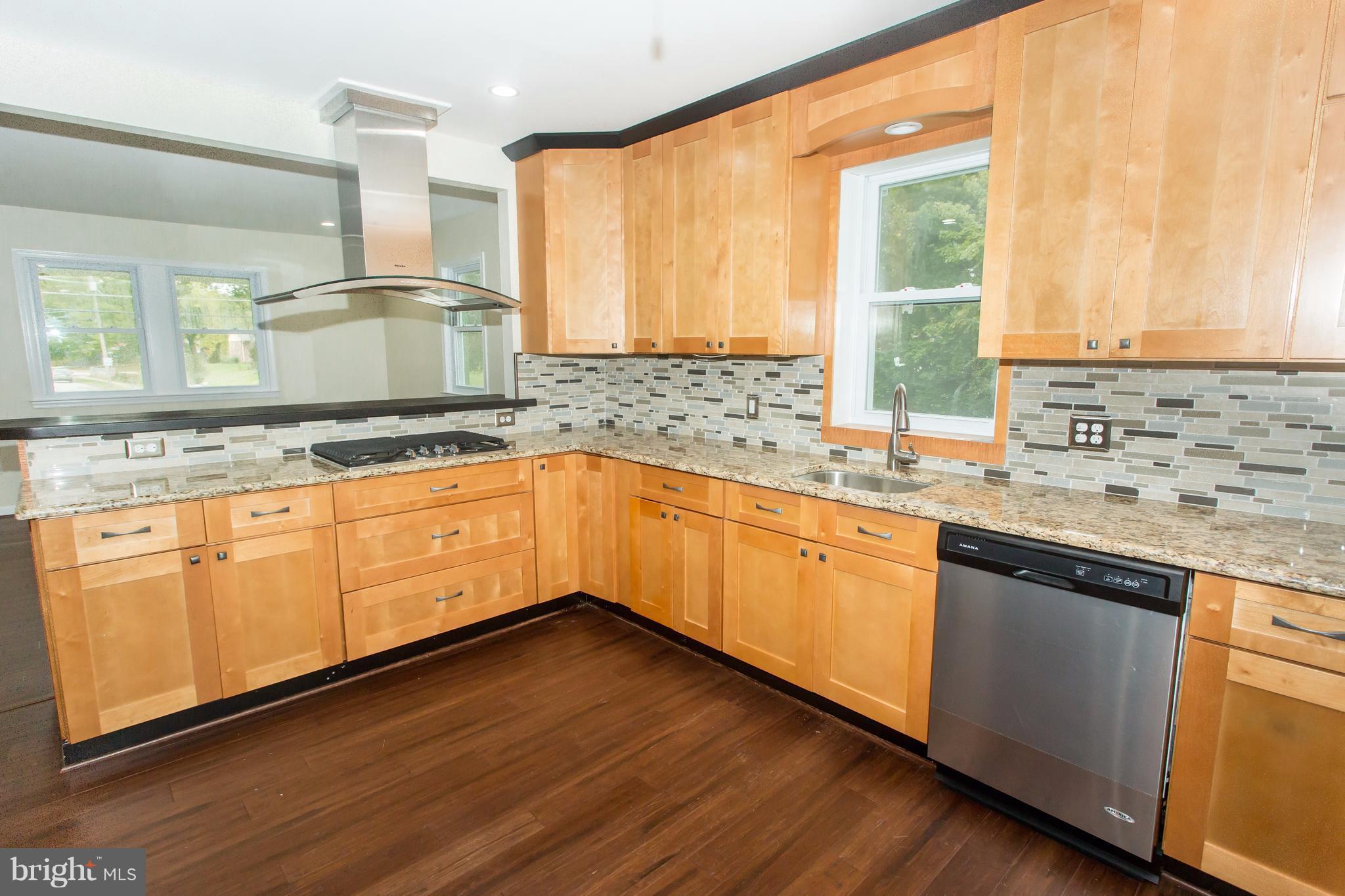 8222 Frye Road Alexandria, VA 22309 - Photo 2 of 27 Kitchen
