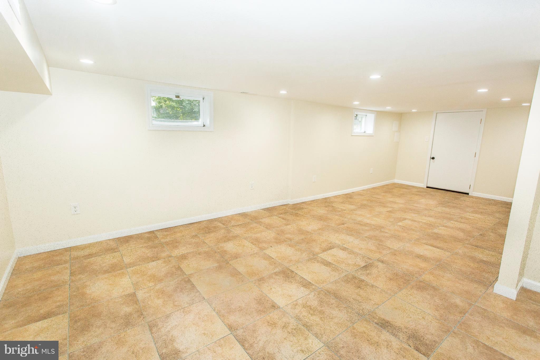 8222 Frye Road Alexandria, VA 22309 - Photo 19 of 27 Basement has private entry!