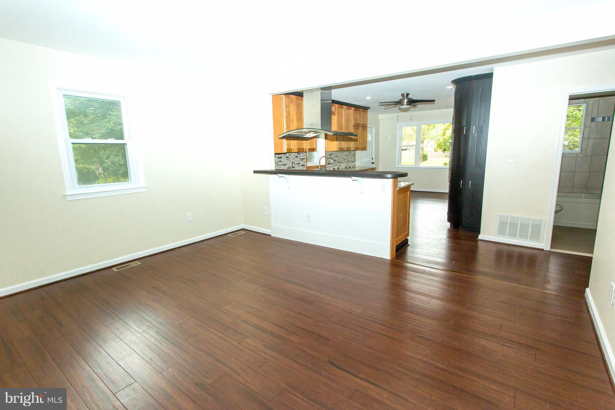 8222 Frye Road Alexandria, VA 22309 - Photo 5 of 27 All new flooring in 2016
