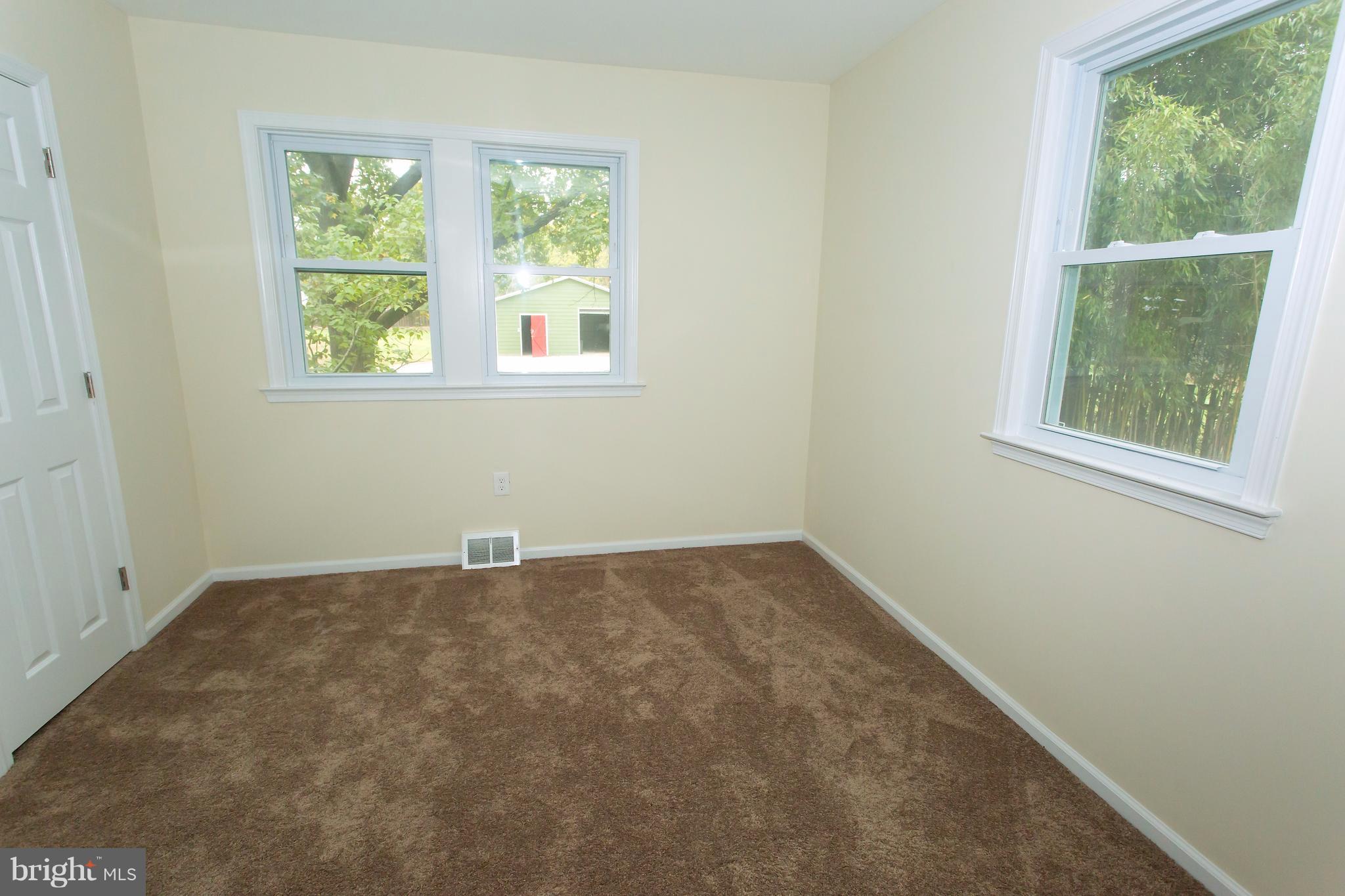 8222 Frye Road Alexandria, VA 22309 - Photo 10 of 27 Another view of bedroom 2 on main level