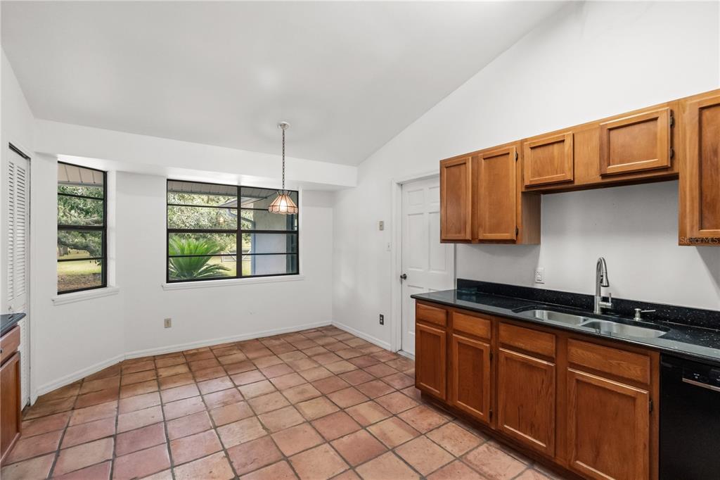 16104 Sandhill Road Winter Garden, FL 34787 - Photo 12 of 36
