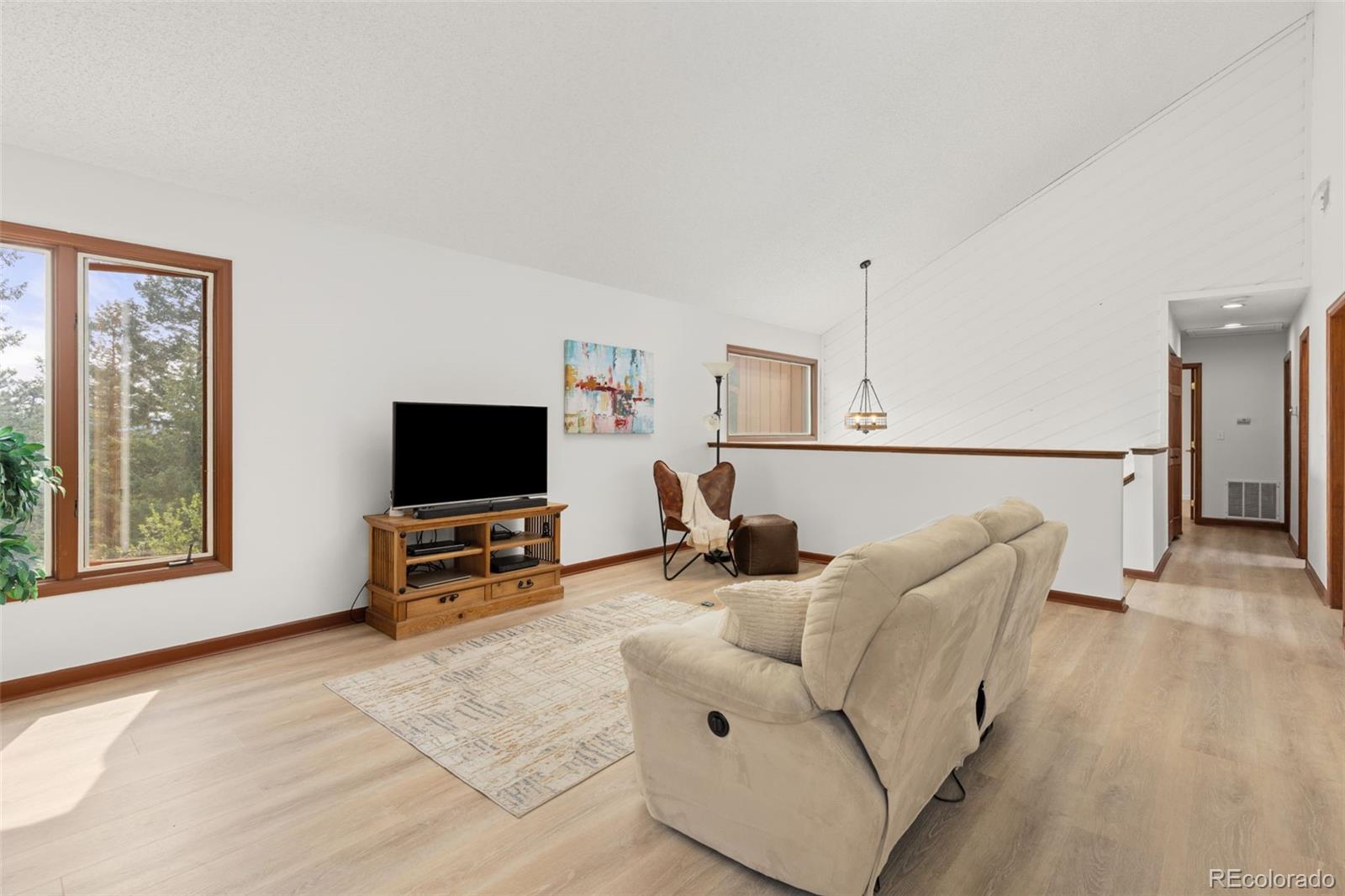 31547 Niakwa Road Evergreen, CO 80439 - Photo 11 of 50