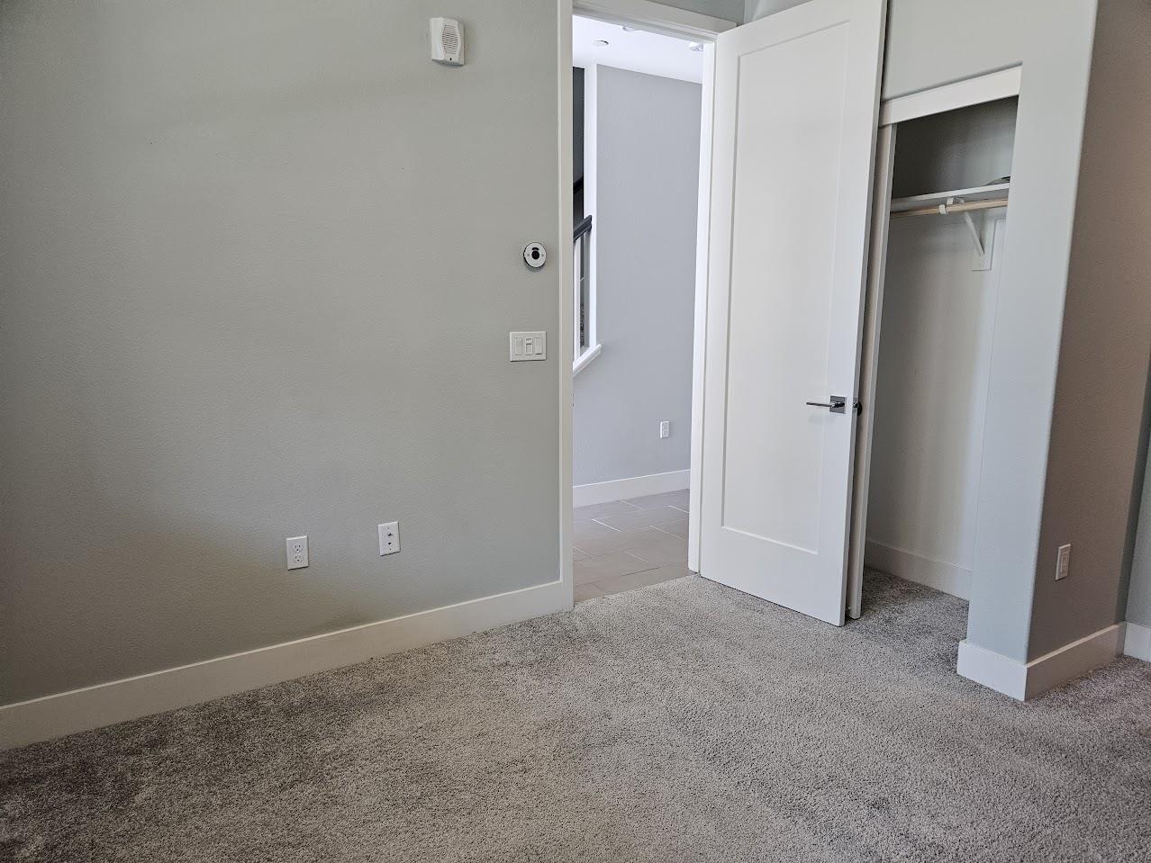 122 Ranch Lane Mountain View, CA 94040 - Photo 4 of 20