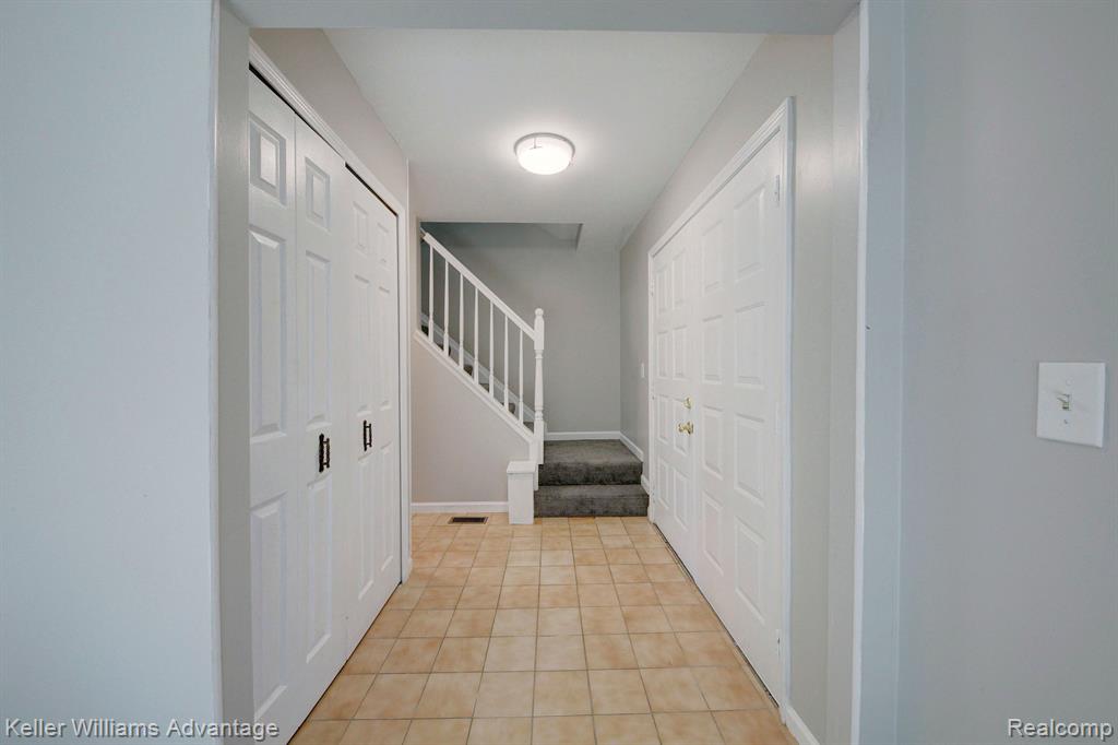 22364 Mill Road Novi, MI 48375 - Photo 16 of 61