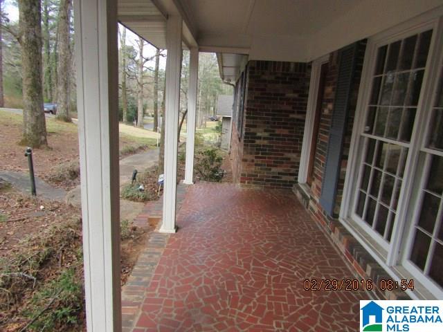 932 Martinwood Road Birmingham, AL 35235 - Photo 3 of 19
