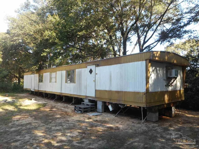 $1,200 | 6212 Montgomery Avenue, Unit C, Pensacola, FL 32526