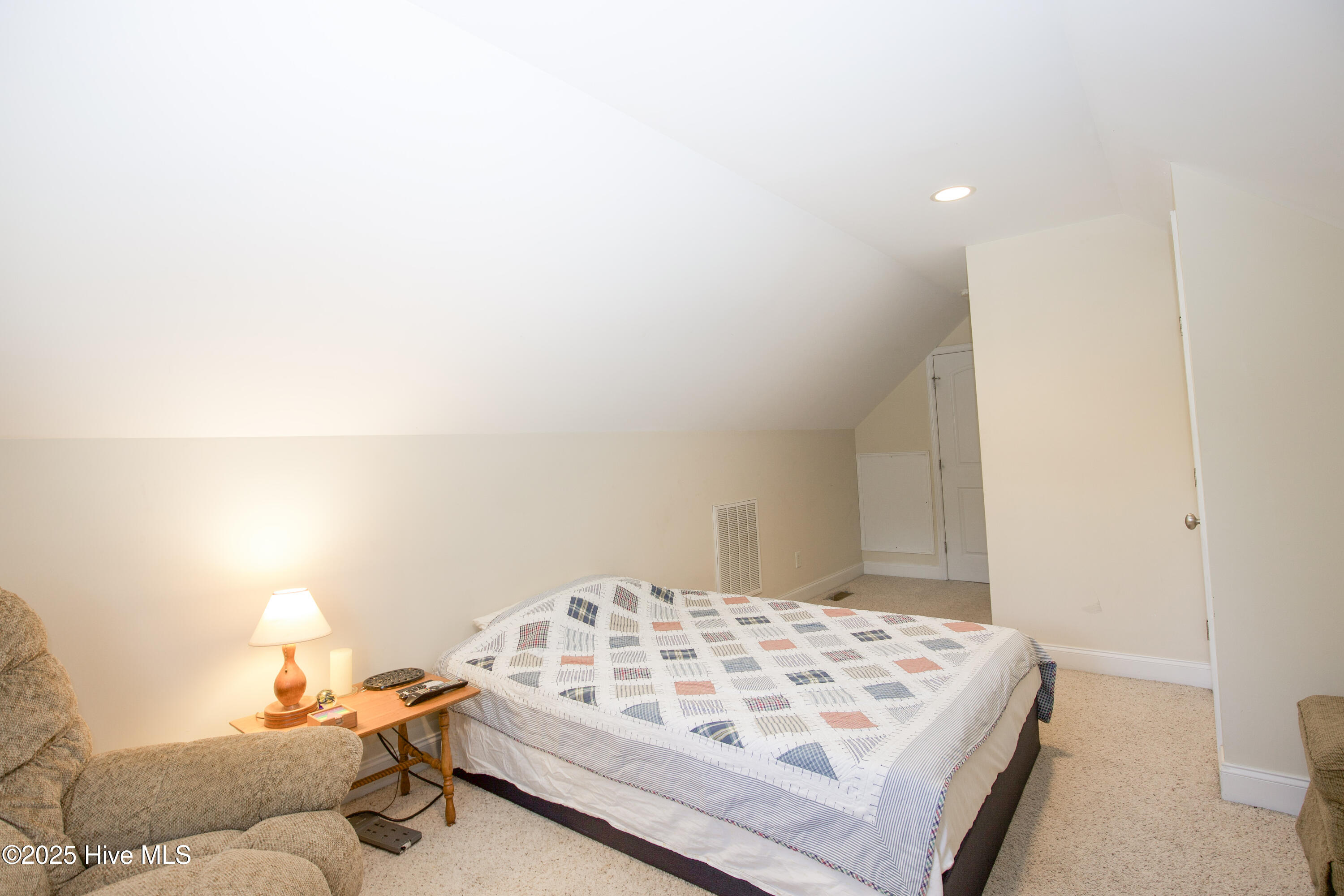 8935 Calloway Road Aberdeen, NC 28315 - Photo 50 of 71 Bedroom 4 above garage
