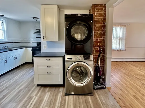$2,300 | 8 N Road, Unit B, Richmond, RI 02875