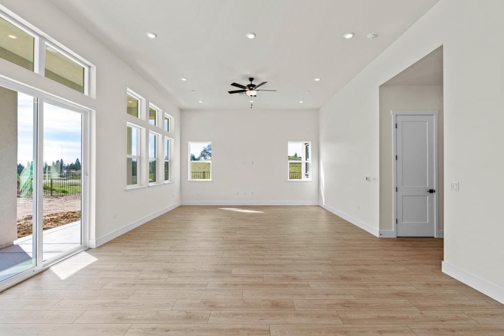 14835 Grace Warren Way Rancho Murieta, CA 95683 - Photo 3 of 25