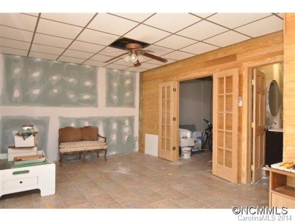 523 Collinsville Road Columbus, NC 28722 - Photo 23 of 24 Gallery Image 23