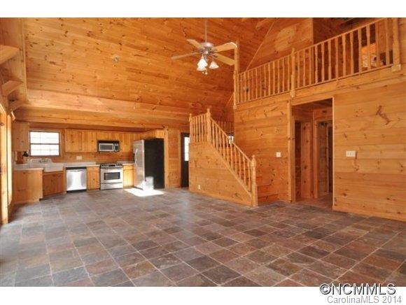 523 Collinsville Road Columbus, NC 28722 - Photo 10 of 24 Gallery Image 10
