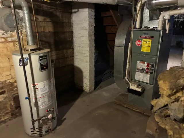 a view of an outdoor space