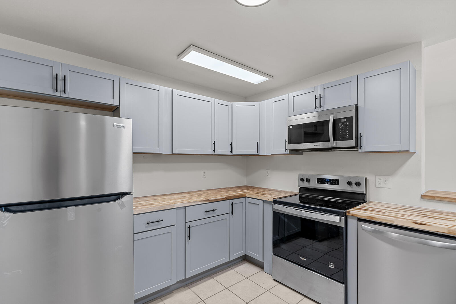 165 Fox Ridge Road Branson, MO 65616 - Photo 14 of 29 Kitchen