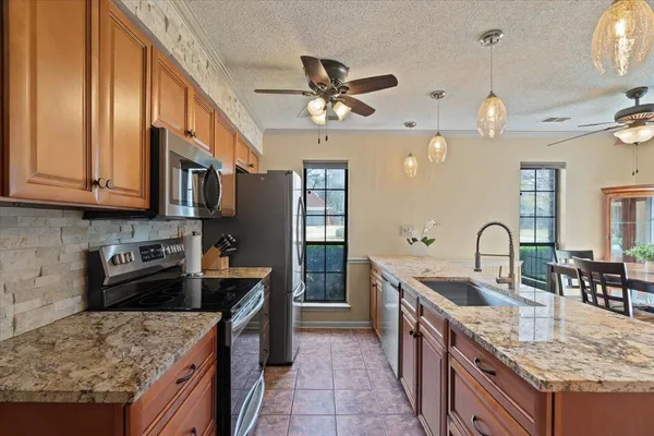 $369,000 | 3625 Whitehill Drive, Bartlett, TN 38135