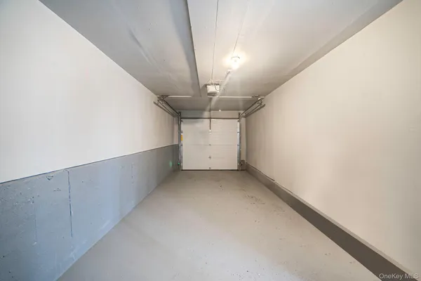 $869,000 | 20 Marilynn Street, East Islip, NY 11730