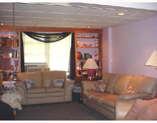 108 Peck Hill Road Johnston, RI 02919 - Photo 6 of 7 Den/Family/Great Room.