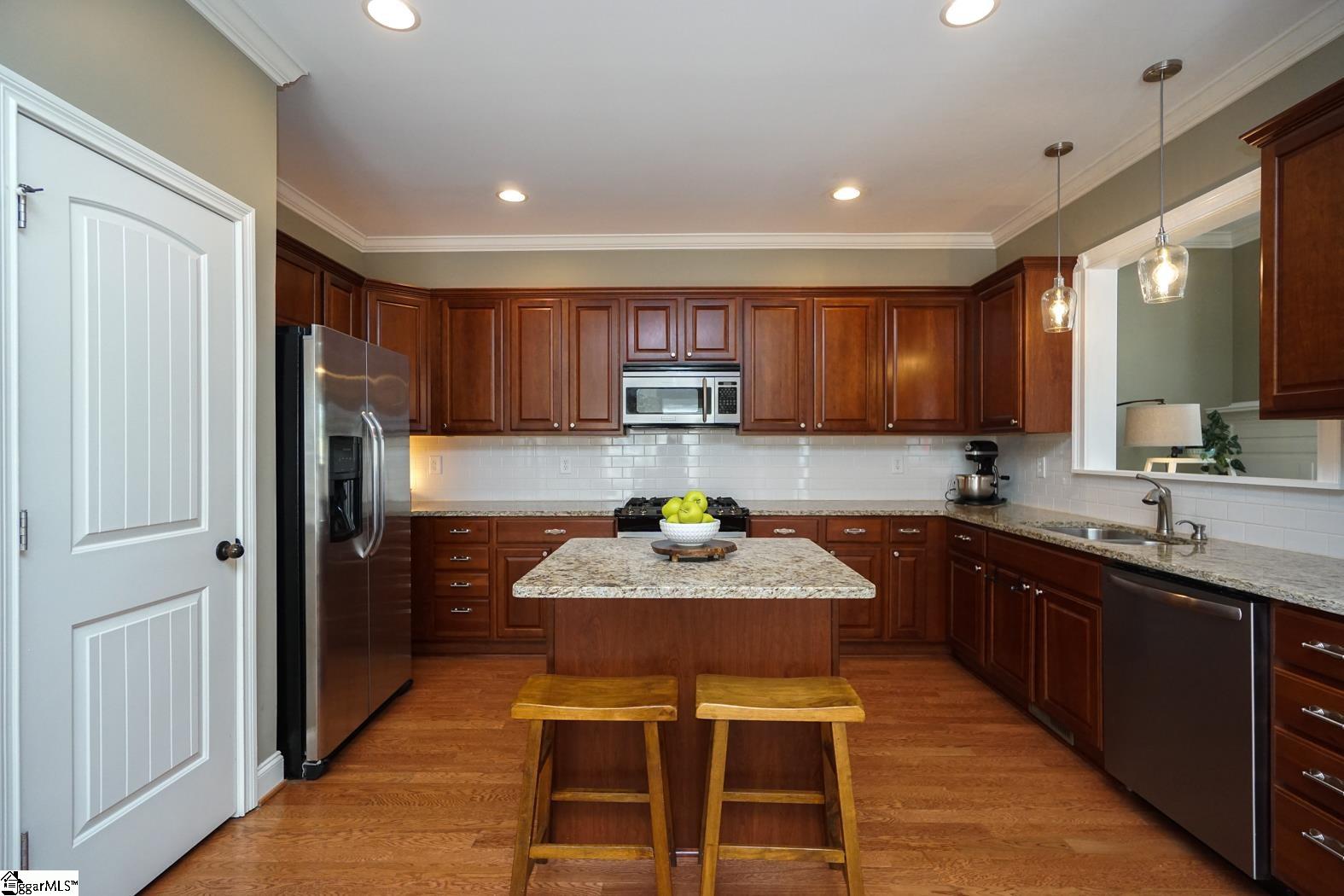 16 Marquette Road Simpsonville, SC 29680 - Photo 4 of 25 Gallery Image 4