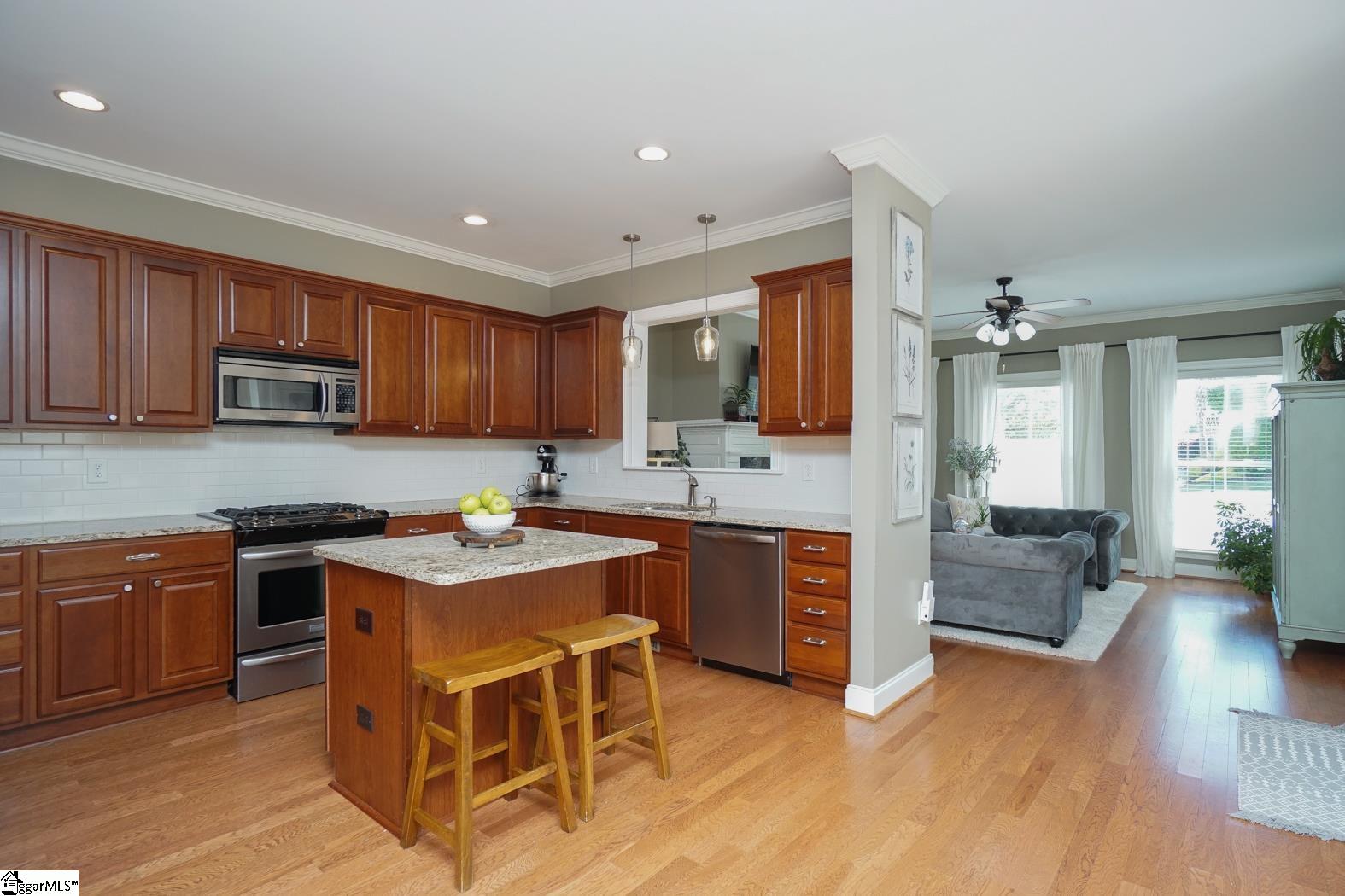 16 Marquette Road Simpsonville, SC 29680 - Photo 5 of 25 Gallery Image 5