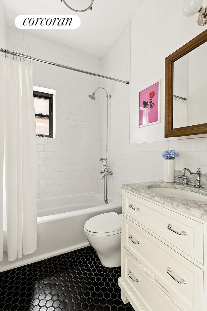 175 Amity Street, Unit D2 Brooklyn, NY 11201 - Photo 5 of 6