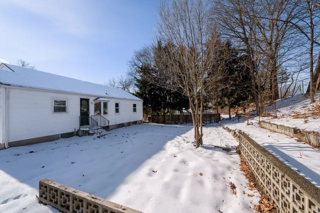 $325,000 | 32 Debra Drive, Chicopee, MA 01020