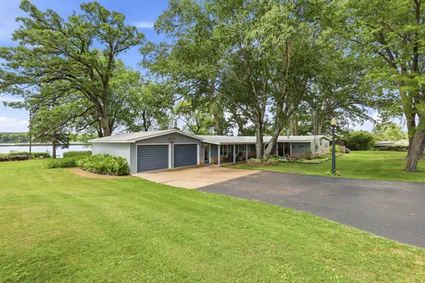 $475,000 | W5599 County Road B, Dalton, WI 53926