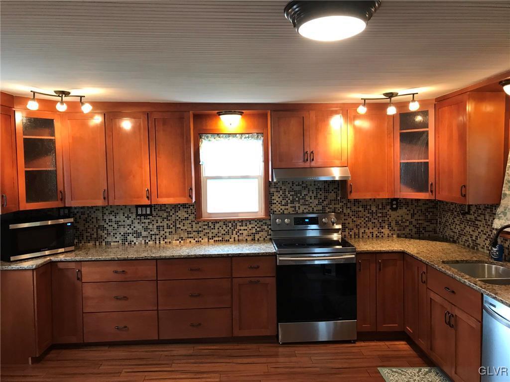 6346 Memorial Road Allentown, PA 18106 - Photo 10 of 32 Gallery Image 10