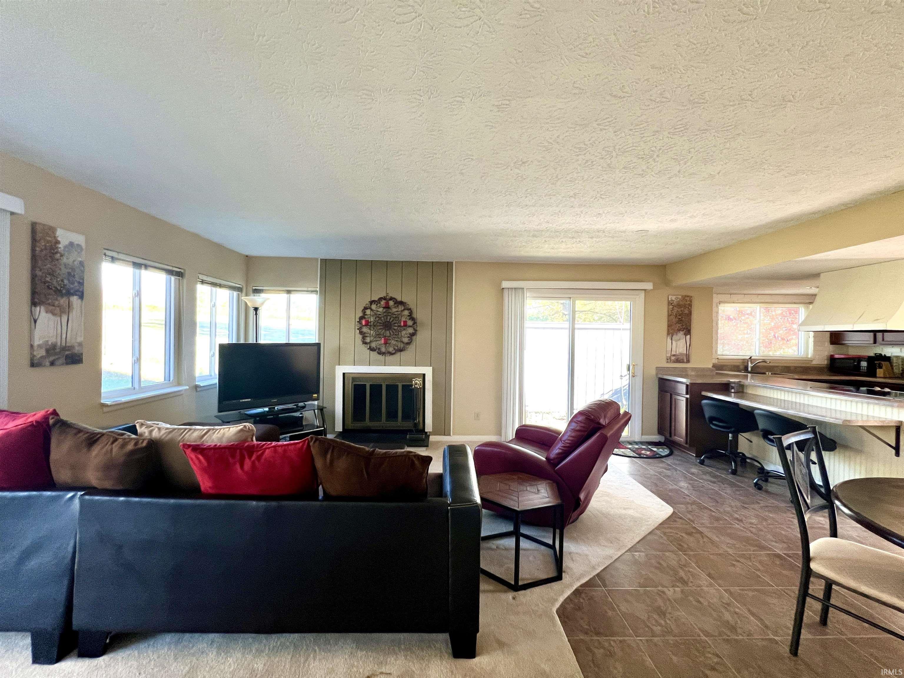 9127 South Pointe Ridge Lane, Unit 31 Bloomington, IN 47401 - Photo 3 of 16 Gallery Image 3