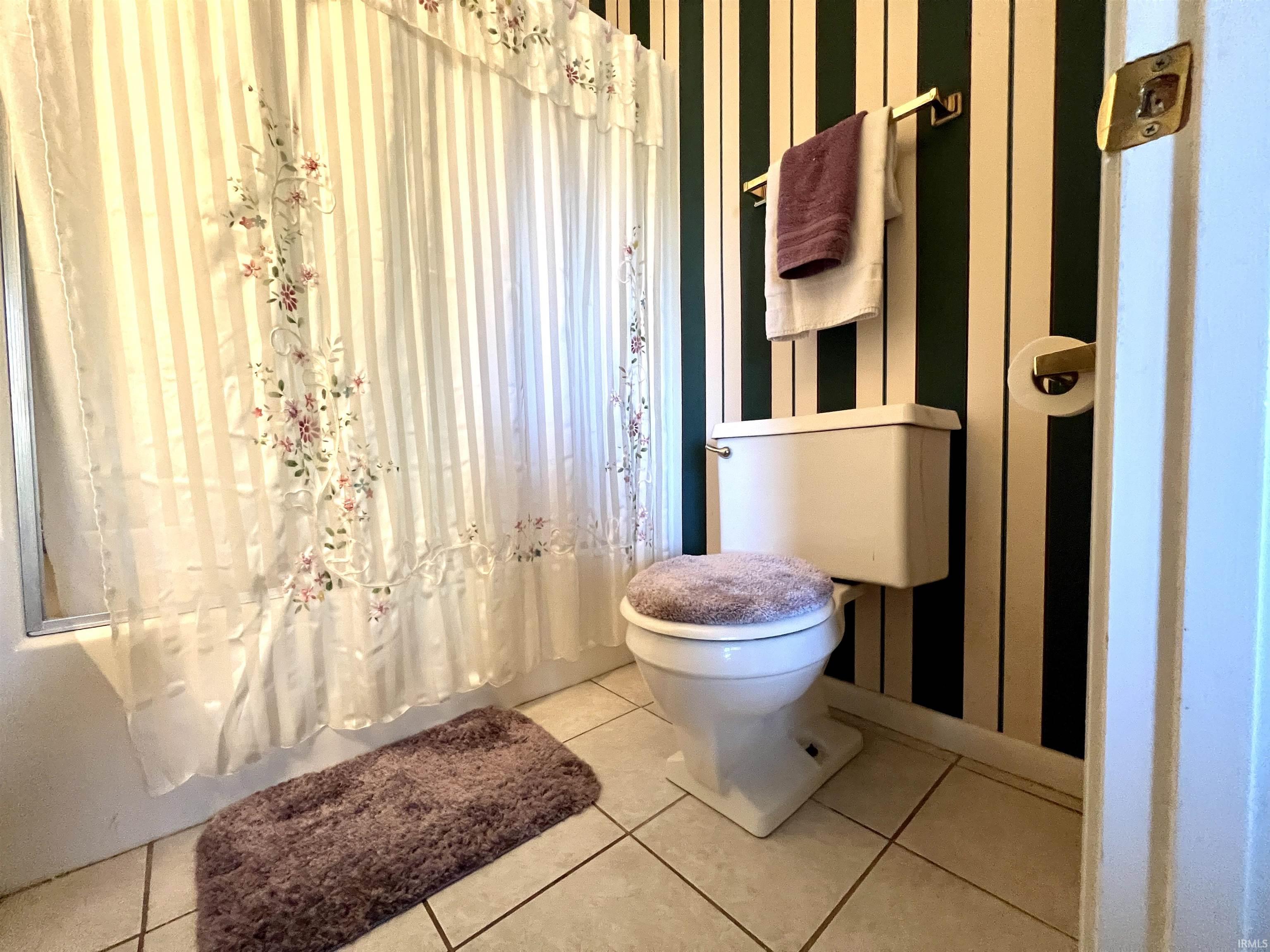 9127 South Pointe Ridge Lane, Unit 31 Bloomington, IN 47401 - Photo 10 of 16 Gallery Image 10