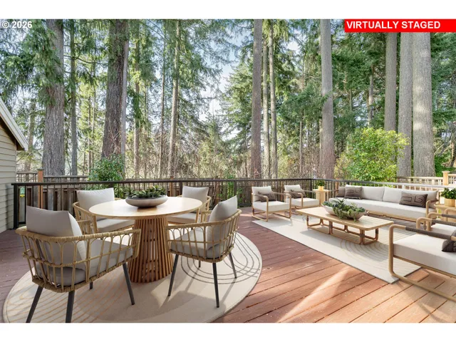 a view of backyard of house