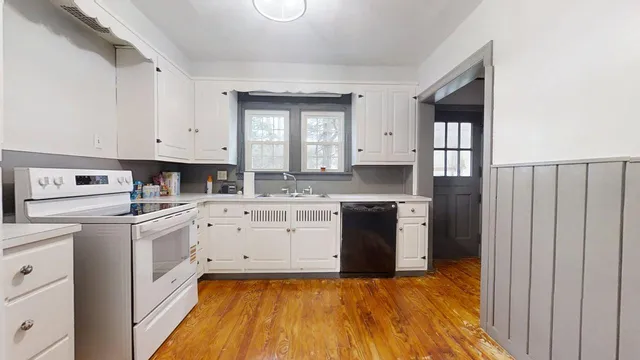 $169,900 | 180 South Glencoe Avenue, Decatur, IL 62522