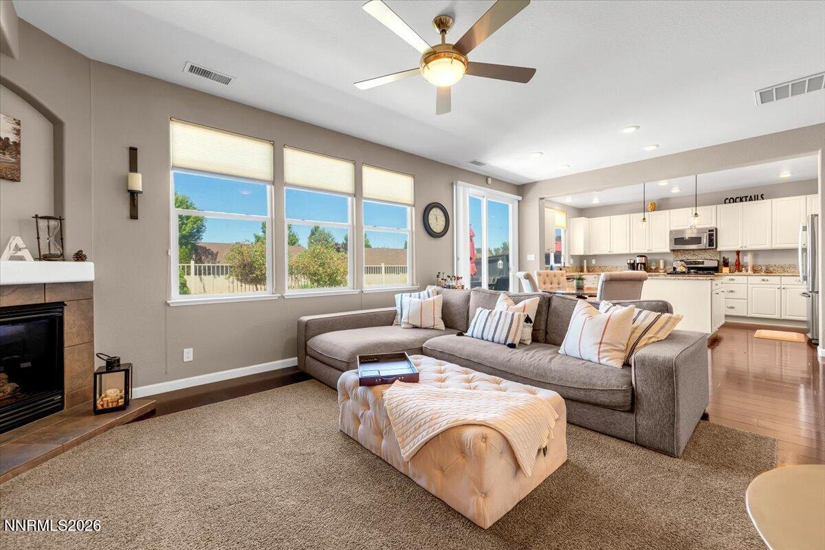 10749 Grayslake Drive Reno, NV 89521 - Photo 16 of 75 16-016