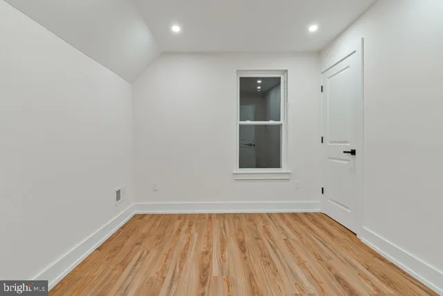 $425,000 | 10 North Hilltop Avenue, Somerdale, NJ 08083