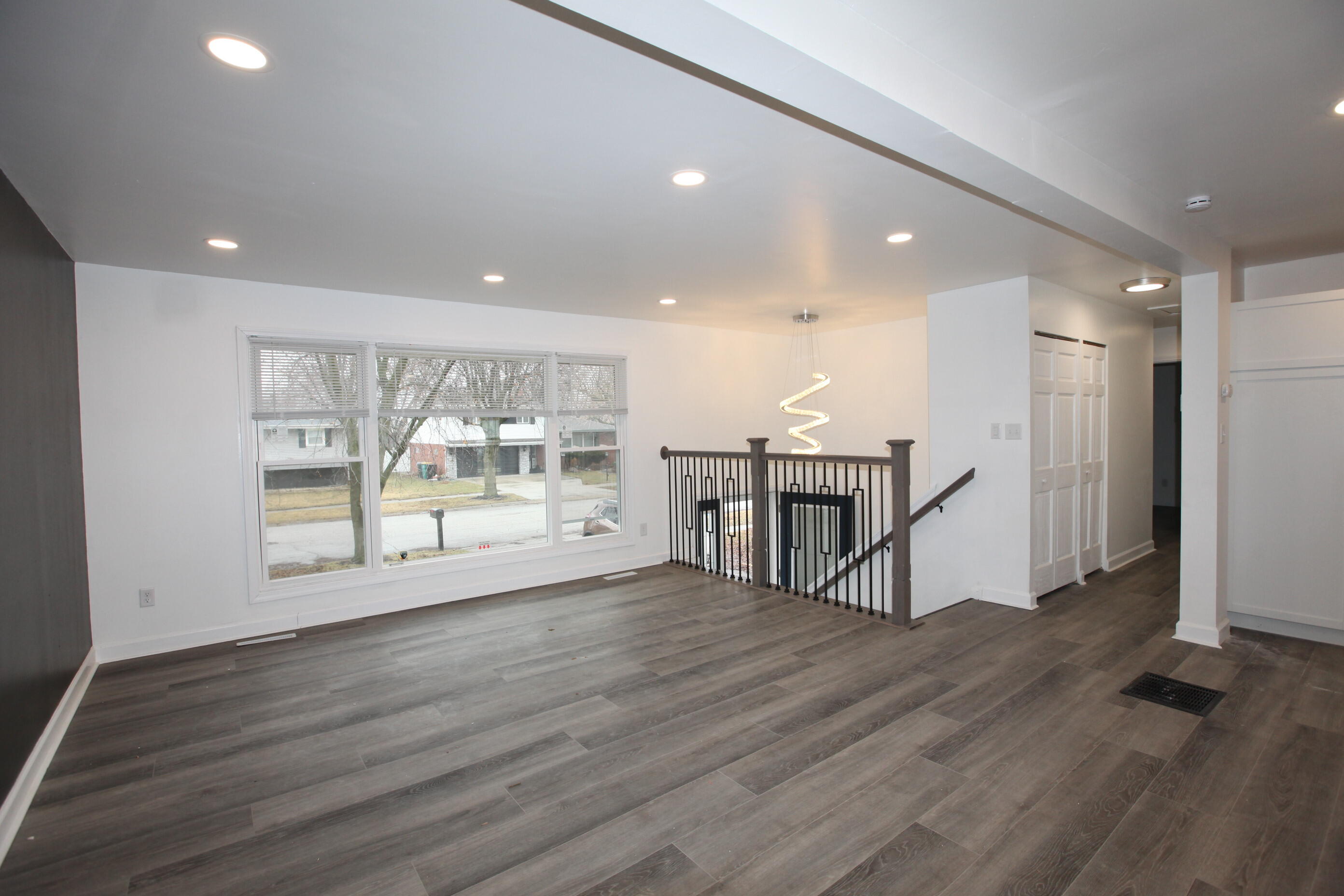 1567 Waite Street Gary, IN 46404 - Photo 5 of 24 2784x1856