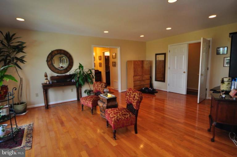 18169 Canby Road Leesburg, VA 20175 - Photo 27 of 30 Master Bedroom #2