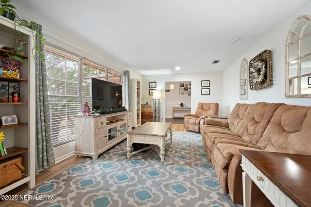 $445,000 | 2050 Foxwood Drive, Orange Park, FL 32073