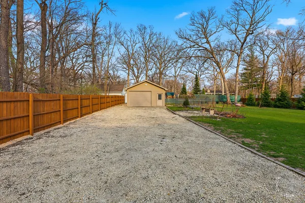 $330,000 | 2853 Forsythia Lane, St. Anne, IL 60964