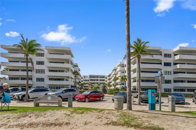 $499,900 | 330 Southeast 20th Avenue, Unit 514, Deerfield Beach, FL 33441