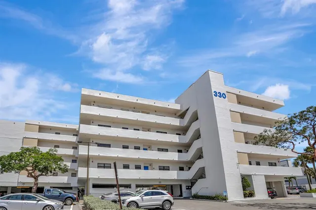 $499,900 | 330 Southeast 20th Avenue, Unit 514, Deerfield Beach, FL 33441