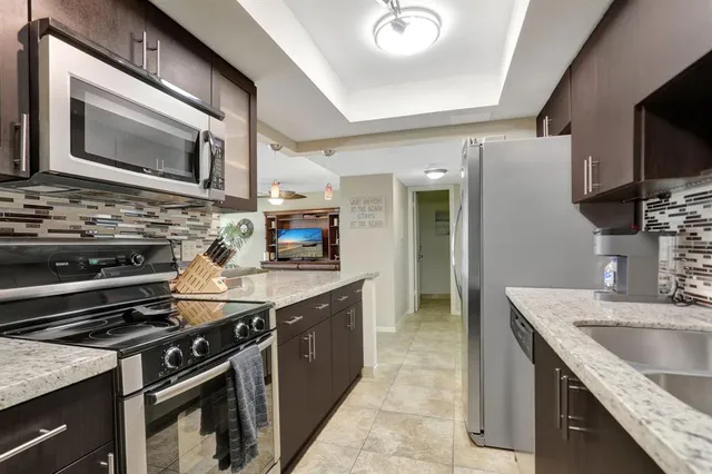 $499,900 | 330 Southeast 20th Avenue, Unit 514, Deerfield Beach, FL 33441