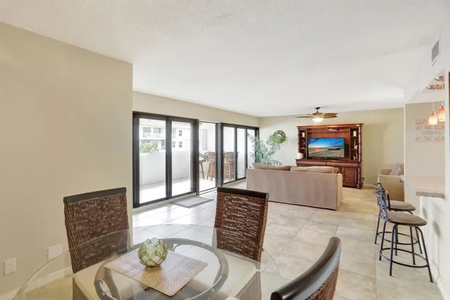 $499,900 | 330 Southeast 20th Avenue, Unit 514, Deerfield Beach, FL 33441