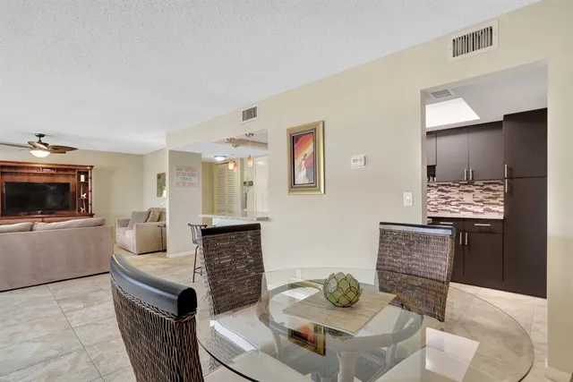 $499,900 | 330 Southeast 20th Avenue, Unit 514, Deerfield Beach, FL 33441