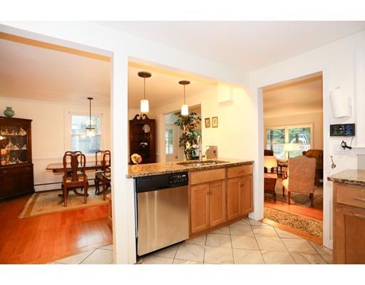 21 Rice Spring Lane Wayland, MA 01778 - Photo 9 of 29 Gallery Image 9