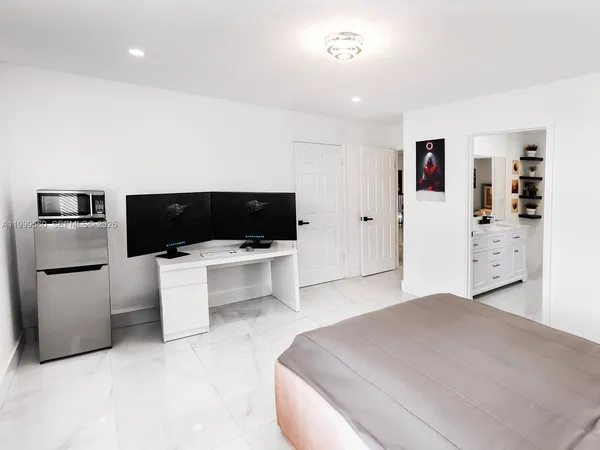 $9,900 | 4860 Southwest 161st Lane, Unit 1, Miramar, FL 33027