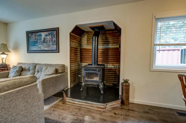 $459,000 | 23832 Old Madrone Road, Pioneer, CA 95666