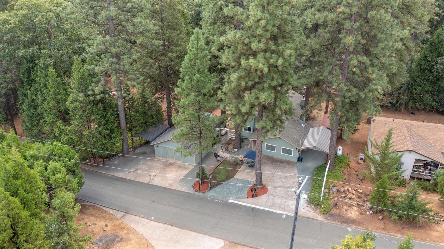 23832 Old Madrone Road Pioneer, CA 95666 - Photo 45 of 48 an aerial view of multiple houses with yard