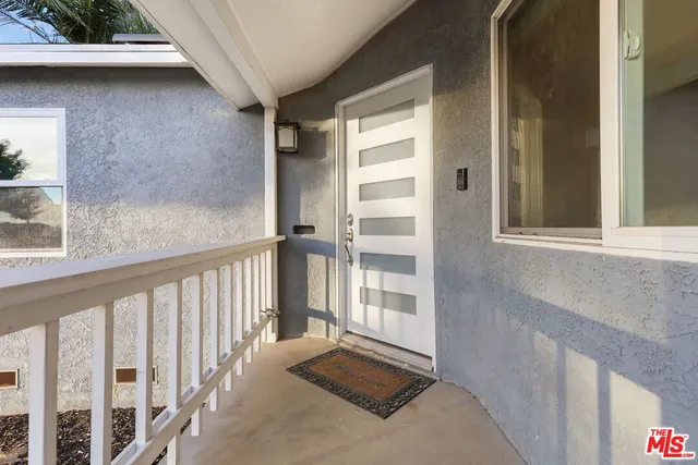 $875,000 | 10236 South 1st Avenue, Inglewood, CA 90303