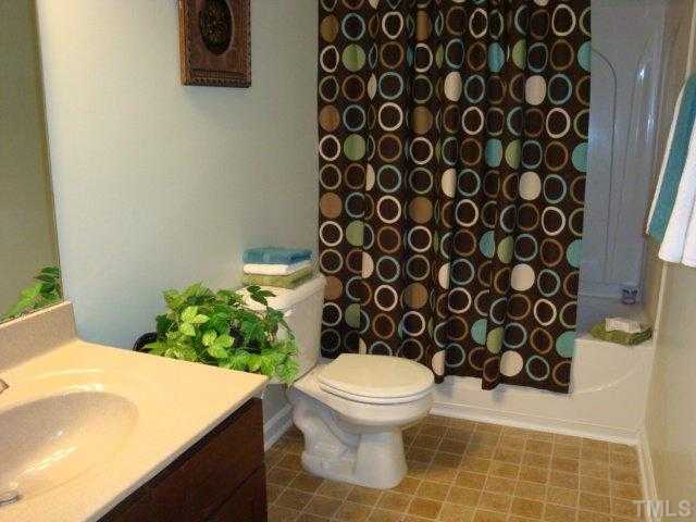 163 Solheim Lane Raleigh, NC 27603 - Photo 16 of 25 Hall Bathroom